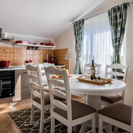 Apartmani Plavi Val Vodnjan Exterior photo